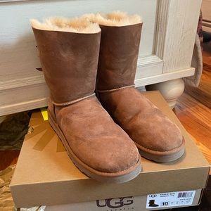 Bailey Bow Ugg boots Size 10